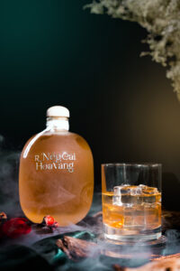 Rượu nếp cái hoa vàng