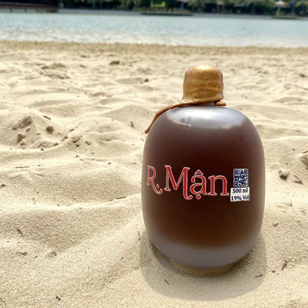 Mận