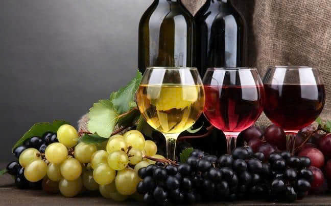 Vì Sao Rượu Vang Lại Đắt Đỏ