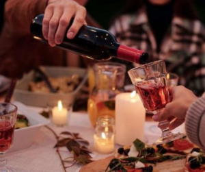 Cách sử dụng rượu sim hiệu quả